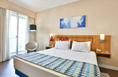 Flat com 1 quarto para alugar na Avenida Sabiá, 825, Moema, São Paulo