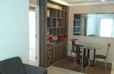 Flat com 2 quartos para alugar na Alameda Joaquim Eugênio de Lima, 1360, Jardins, São Paulo