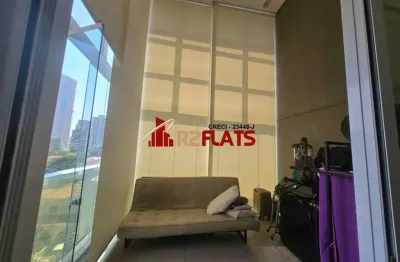 Flat com 1 quarto à venda na Rua Turiassu, 1347, Perdizes, São Paulo