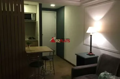 Flat com 1 quarto para alugar na Rua Pedroso Alvarenga, 543, Itaim Bibi, São Paulo