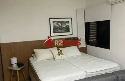 Flat com 1 quarto para alugar na Rua Pedroso Alvarenga, 543, Itaim Bibi, São Paulo