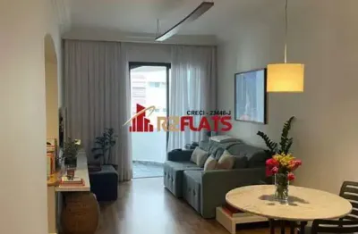 Flat com 2 quartos para alugar na Rua Batataes, 308, Jardins, São Paulo