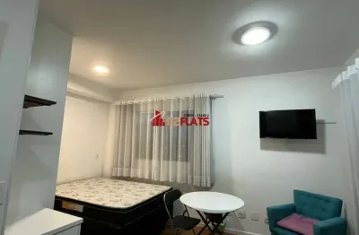 Flat com 1 quarto para alugar na Rua Butantã, 408, Pinheiros, São Paulo
