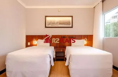 Flat com ótimo preço no bairro Chácara Santo Antônio. Confira!