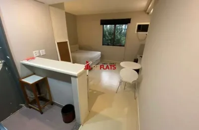 Flat com 1 quarto para alugar na Avenida Ibijaú, 364, Moema, São Paulo