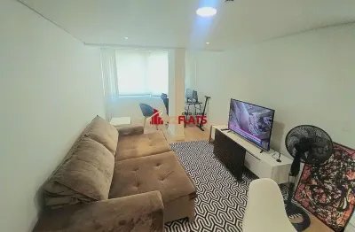 Flat com 1 quarto para alugar na Rua Pamplona, 935, Jardins, São Paulo