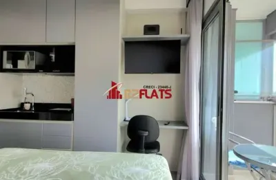 Flat com 1 quarto para alugar na Rua Oscar Freire, 1375, Pinheiros, São Paulo