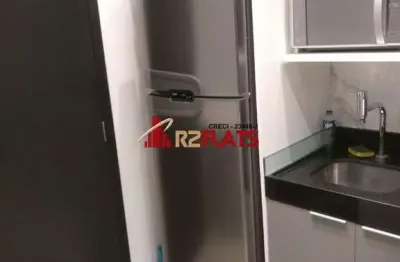 Flat com 1 quarto para alugar na Rua Oscar Freire, 1375, Pinheiros, São Paulo