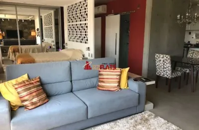 Flat alto padrão com ótimo preço no bairro vila olímpia. confira!