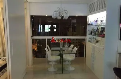 Flat com 1 quarto à venda na Rua Juquis, 391, Moema, São Paulo