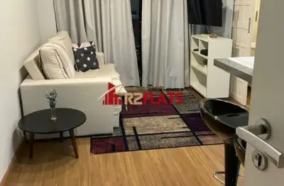 Pacote com arrumação diária, tv acabo, vaga de garagem, condomínio e iptu!