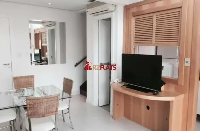 Flat com 1 quarto para alugar na Avenida Ibijaú, 355, Moema, São Paulo