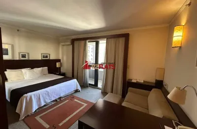 Flat com 1 quarto à venda na Avenida Cidade Jardim, 625, Itaim Bibi, São Paulo