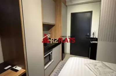 Flat com 1 quarto para alugar na Rua Oscar Freire, 1375, Pinheiros, São Paulo