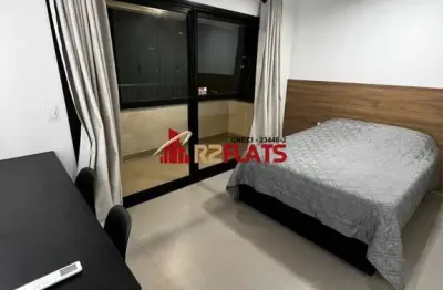 Flat com 1 quarto para alugar na Rua Cardeal Arcoverde, 2004, Pinheiros, São Paulo