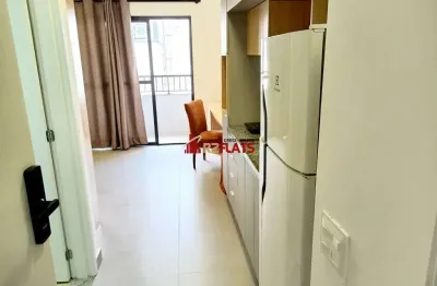 Flat com 1 quarto para alugar na Rua Cardeal Arcoverde, 2004, Pinheiros, São Paulo