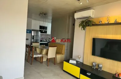 Flat alto padrão com ótimo preço no bairro vila olímpia. confira!