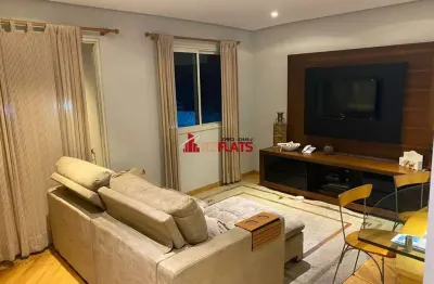 Flat com 2 quartos para alugar na Rua Tuim, 50, Moema, São Paulo