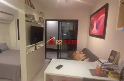 Kitnet / Stúdio à venda na Avenida das Carinas, 301, Indianópolis, São Paulo