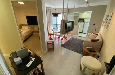 Flat com 2 quartos para alugar na Rua Batataes, 159, Jardins, São Paulo