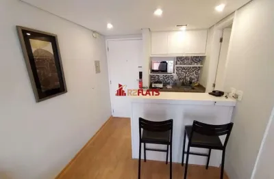 Flat com 1 quarto para alugar na Avenida Ibijaú, 364, Moema, São Paulo