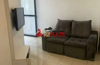 Flat com 1 quarto para alugar na Avenida Miruna, 399, Moema, São Paulo