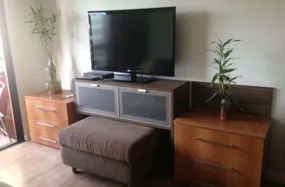 Flat com 2 quartos para alugar na Rua Sansão Alves dos Santos, 373, Brooklin, São Paulo