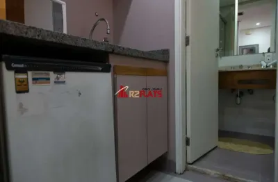 Flat com 1 quarto para alugar na Avenida Ibijaú, 364, Moema, São Paulo