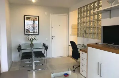 Flat com 1 quarto para alugar na Rua Professor Atílio Innocenti, 957, Vila Olímpia, São Paulo