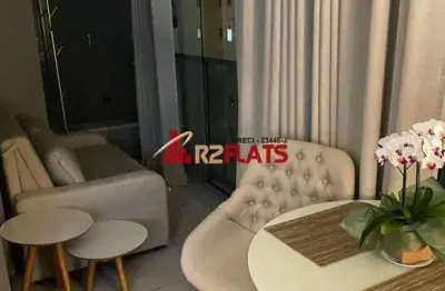 Flat com 1 quarto para alugar na Avenida Eusébio Matoso, 218, Itaim Bibi, São Paulo