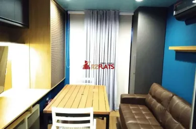 Flat com 1 quarto para alugar na Avenida Lavandisca, 365, Moema, São Paulo