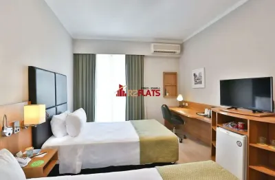 Flat com 1 quarto à venda na Avenida Sabiá, 825, Moema, São Paulo