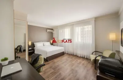 Flat com ótimo preço no bairro Chácara Santo Antônio. Confira!