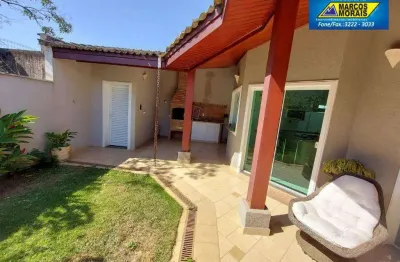 Maravilhosa Casa Mobiliada para Locação – Condomínio Villa dos Inglezes