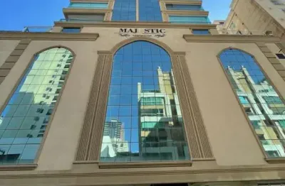 Apartamento para venda em itapema, meia praia, 3 dormitórios, 3 suítes, 4 banheiros, 3 vagas