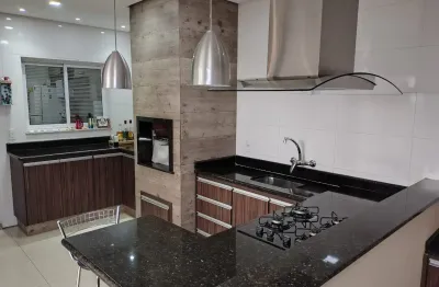 Linda Casa à venda no Condomínio Horto Florestal I - Sorocaba Sp n