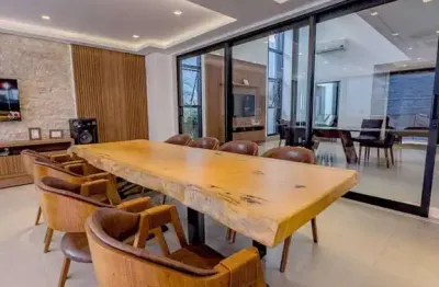 Casa com 4 quartos à venda na Avenida das Palmeiras, 547, Condomínio Belvedere, Cuiabá