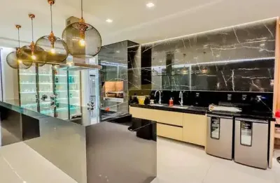 Casa com 4 quartos à venda na Avenida dos Florais, 256, Ribeirão do Lipa, Cuiabá