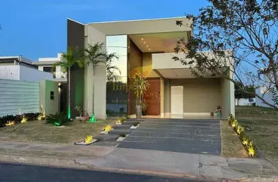 Casa à venda na Via Principal Planejada Longitudinal Leste 2, 674, Condomínio Belvedere II, Cuiabá