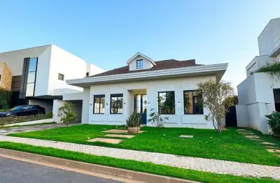 Luxuosa casa em condomínio à venda em cuiabá-mt, bairro boa esperança: 4 quartos, 4 suítes, 4 salas, 430m² de área.