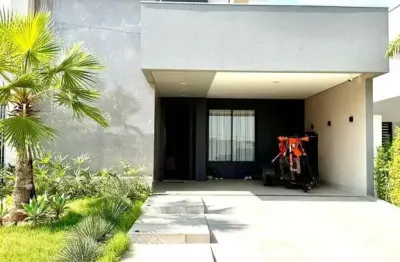 Casa térrea de alto padrão no florais do parque - 3 suítes, área gourmet, piscina e mais! venha se encantar!