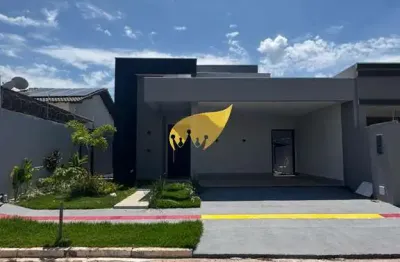 Casa de luxo no condomínio são josé: 3 suítes, piscina e garagem coberta no distrito industrial de cuiabá-mt. agende sua visita!