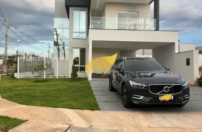 Casa de esquina à venda em cuiabá-mt  3 suítes  área gourmet  móveis planejados  ar-condicionado  r$2.690.000