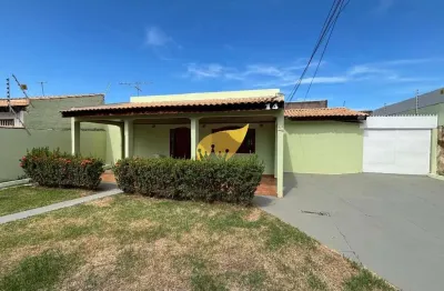 Casa de Luxo no Jardim Tropical: 4 quartos, 393,75 m², 4 vagas de garagem. Imperdível por R$820 Mil!
