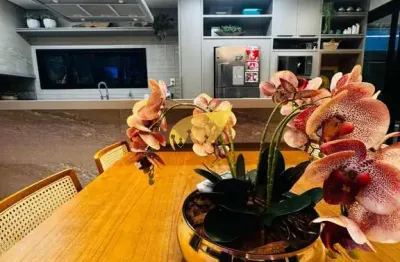 Casa de Luxo no Condomínio Belvedere 2 - 306m² em Cuiabá-MT, Jardim Imperial  3 Suítes, Piscina Aquecida, Escritório - R$2.280.000