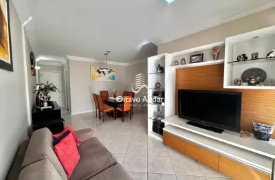 Apartamento no bairro bom abrigo, possui 91m² privativos.
