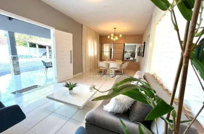 Casa porteira fechada com terreno amplo em jardim das oliveiras