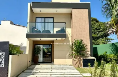 Casa em condomínio fechado com 3 quartos à venda na Rua Maximino, Lagoa Redonda, Fortaleza