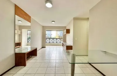 Apartamento com 3 dormitórios, 2 vagas e elevador - R$ 380.000,00