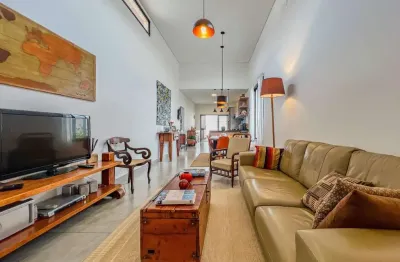 Casa 3 dorms(suíte) condomínio malibu - repleta de armários